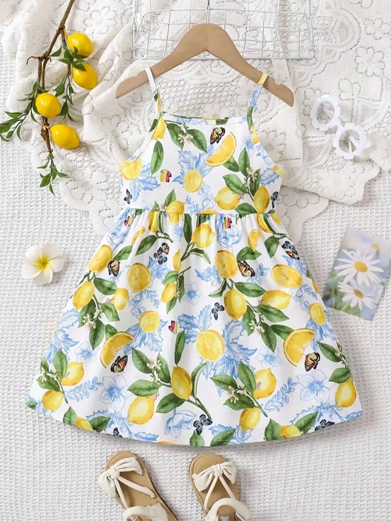 Lemon floral camisole dress, breathable and lightweight, suitable for outdoor activities and daily casual children's clothing